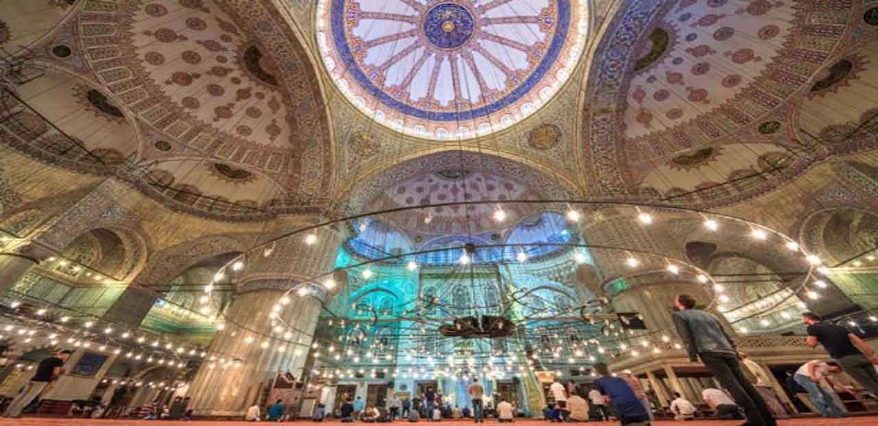 قسمت‌های مختلف مسجد کبود استانبول