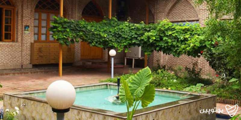 مسجد آقا عباس