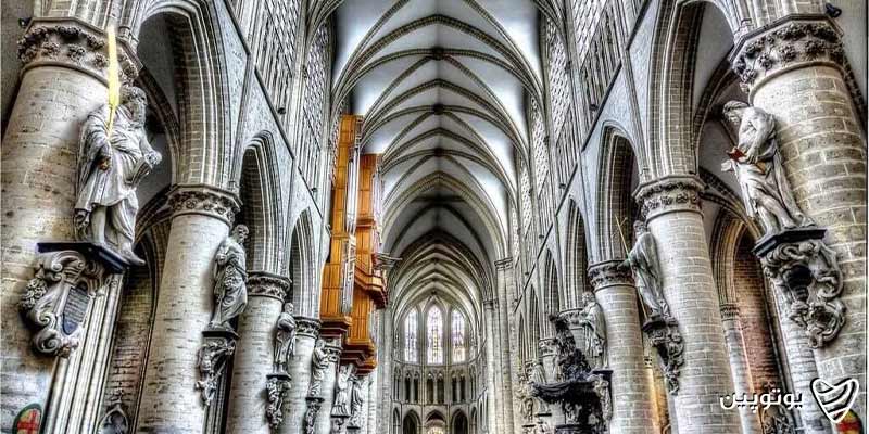 کلیسای جامع سنت میشل و سنت گودولا